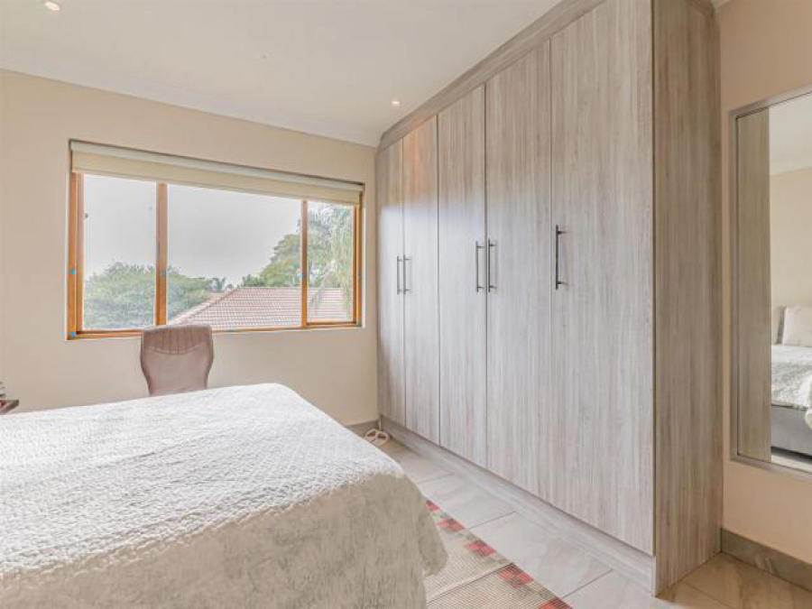 2 Bedroom Property for Sale in Lonehill Gauteng