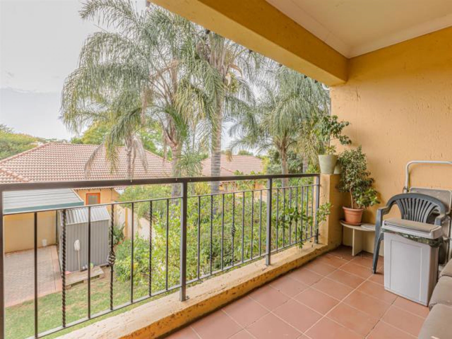 2 Bedroom Property for Sale in Lonehill Gauteng