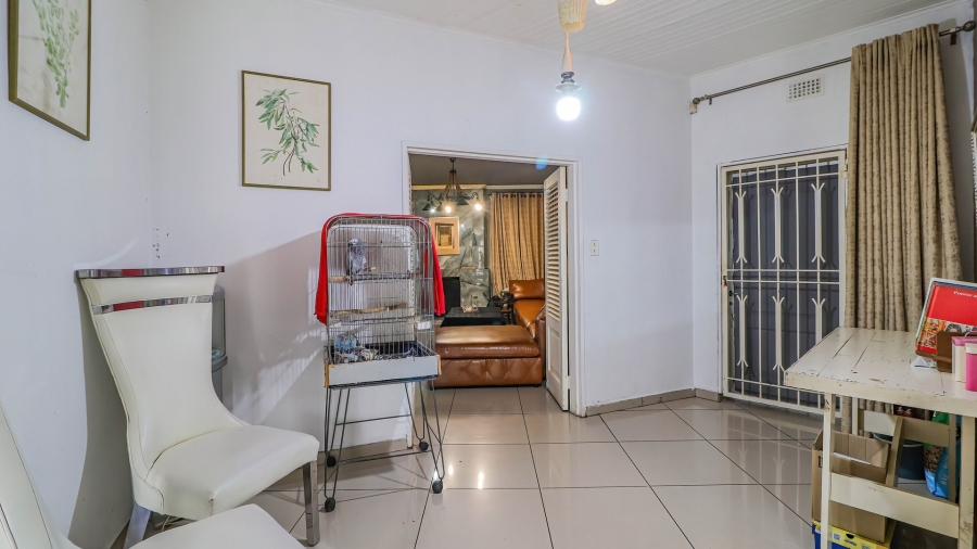 4 Bedroom Property for Sale in Bramley North Gauteng
