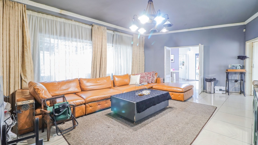 4 Bedroom Property for Sale in Bramley North Gauteng