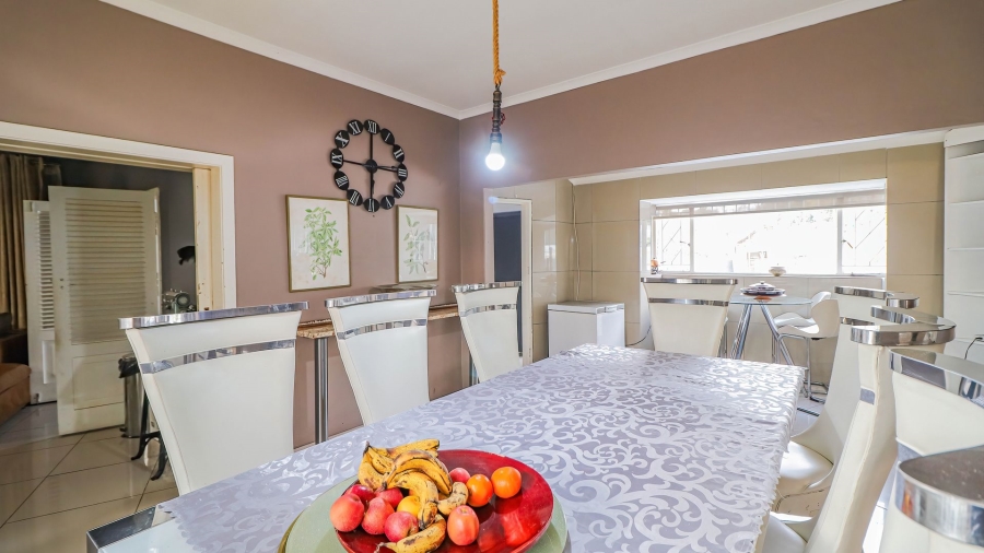 4 Bedroom Property for Sale in Bramley North Gauteng