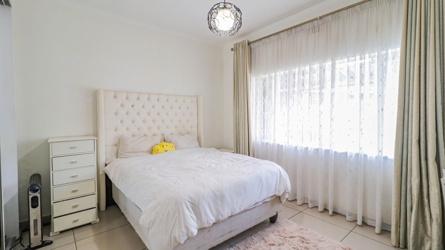 4 Bedroom Property for Sale in Bramley North Gauteng