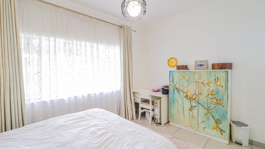 4 Bedroom Property for Sale in Bramley North Gauteng