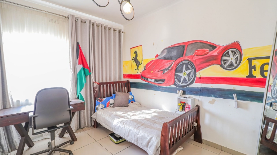 4 Bedroom Property for Sale in Bramley North Gauteng