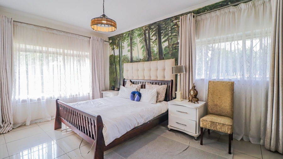 4 Bedroom Property for Sale in Bramley North Gauteng
