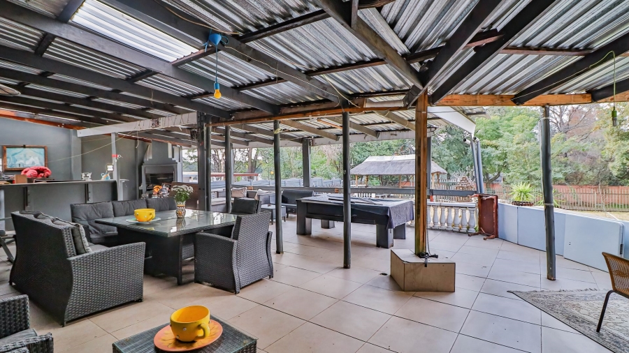 4 Bedroom Property for Sale in Bramley North Gauteng