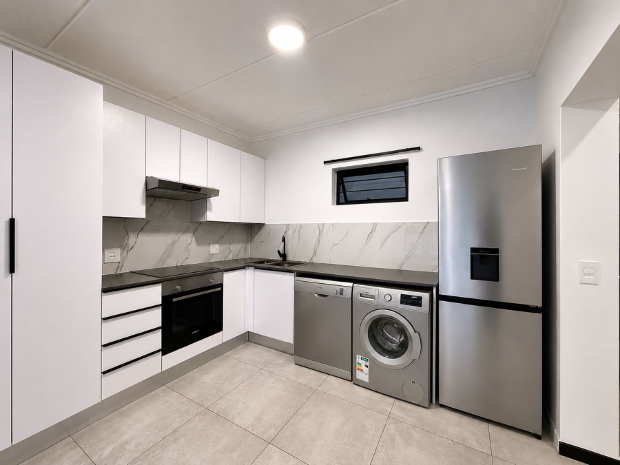 To Let 2 Bedroom Property for Rent in Bryanston Gauteng