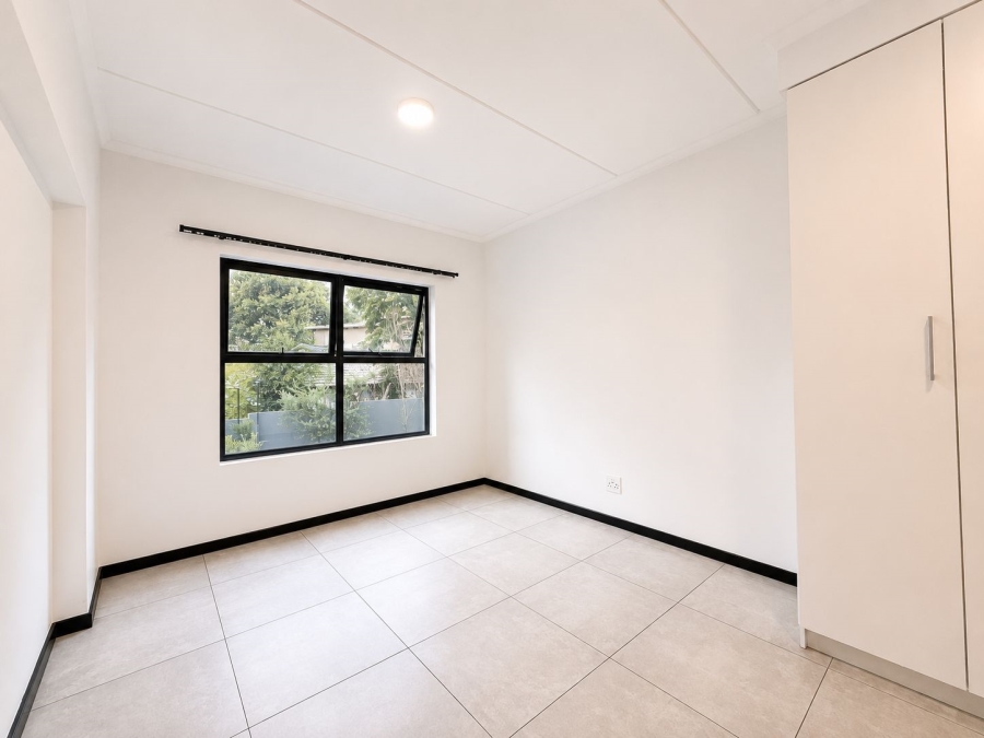 To Let 2 Bedroom Property for Rent in Bryanston Gauteng