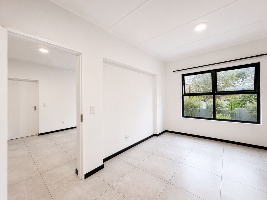 To Let 2 Bedroom Property for Rent in Bryanston Gauteng