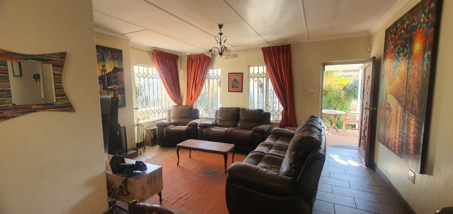 3 Bedroom Property for Sale in Eastleigh Gauteng