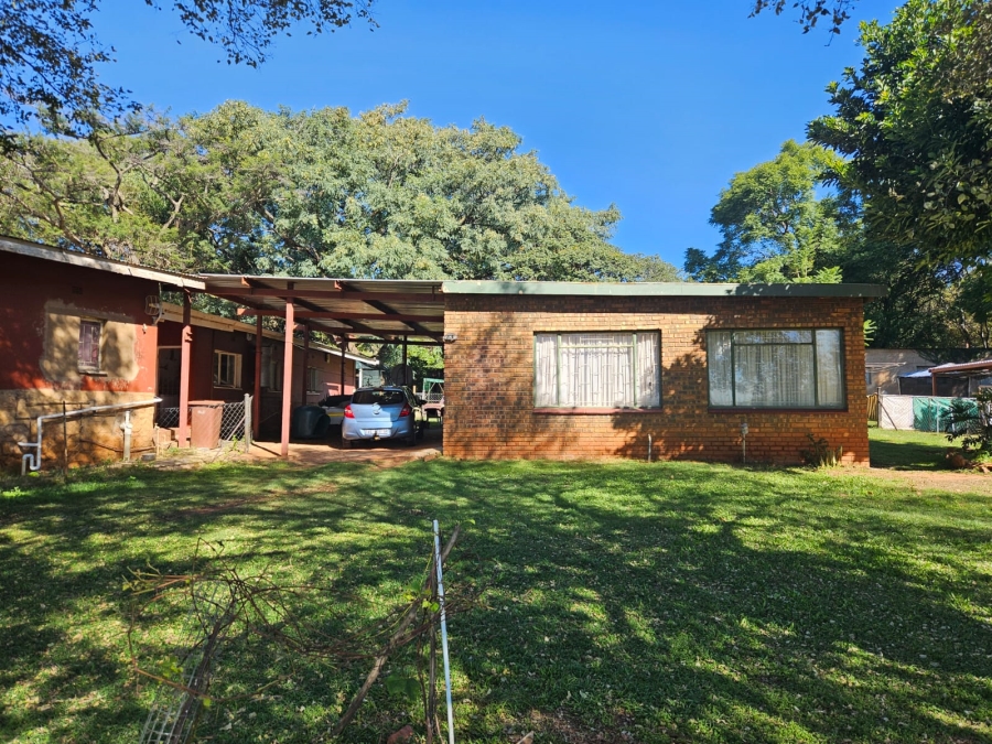 14 Bedroom Property for Sale in Vissershoek AH Gauteng