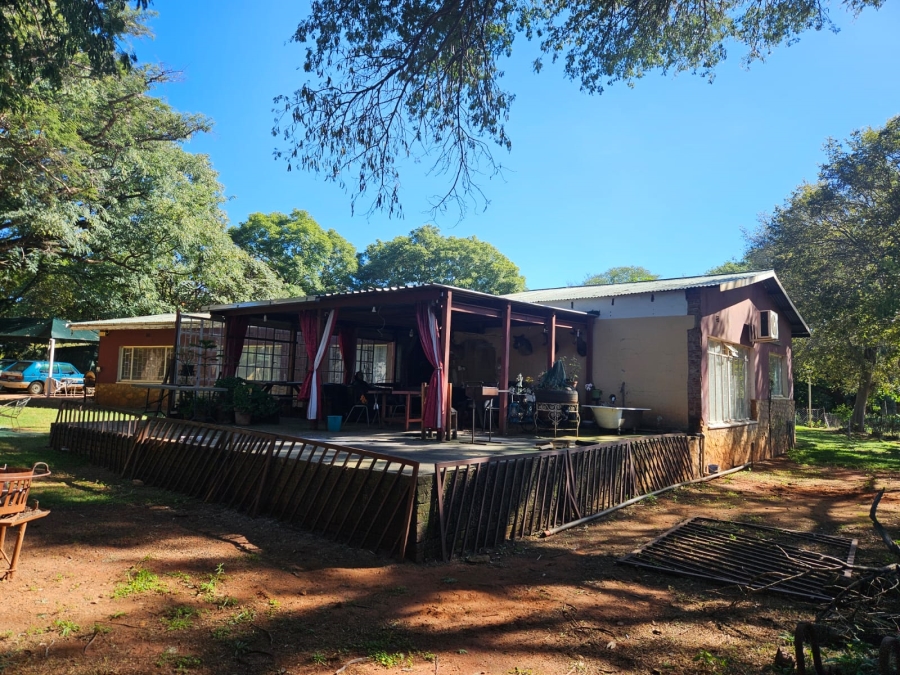 14 Bedroom Property for Sale in Vissershoek AH Gauteng