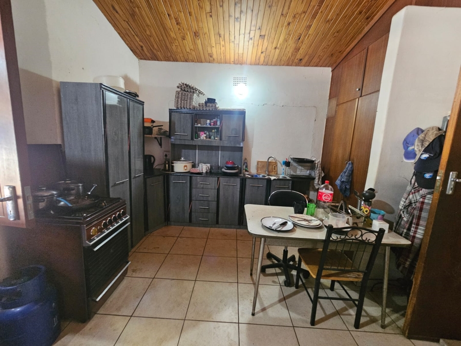 14 Bedroom Property for Sale in Vissershoek AH Gauteng