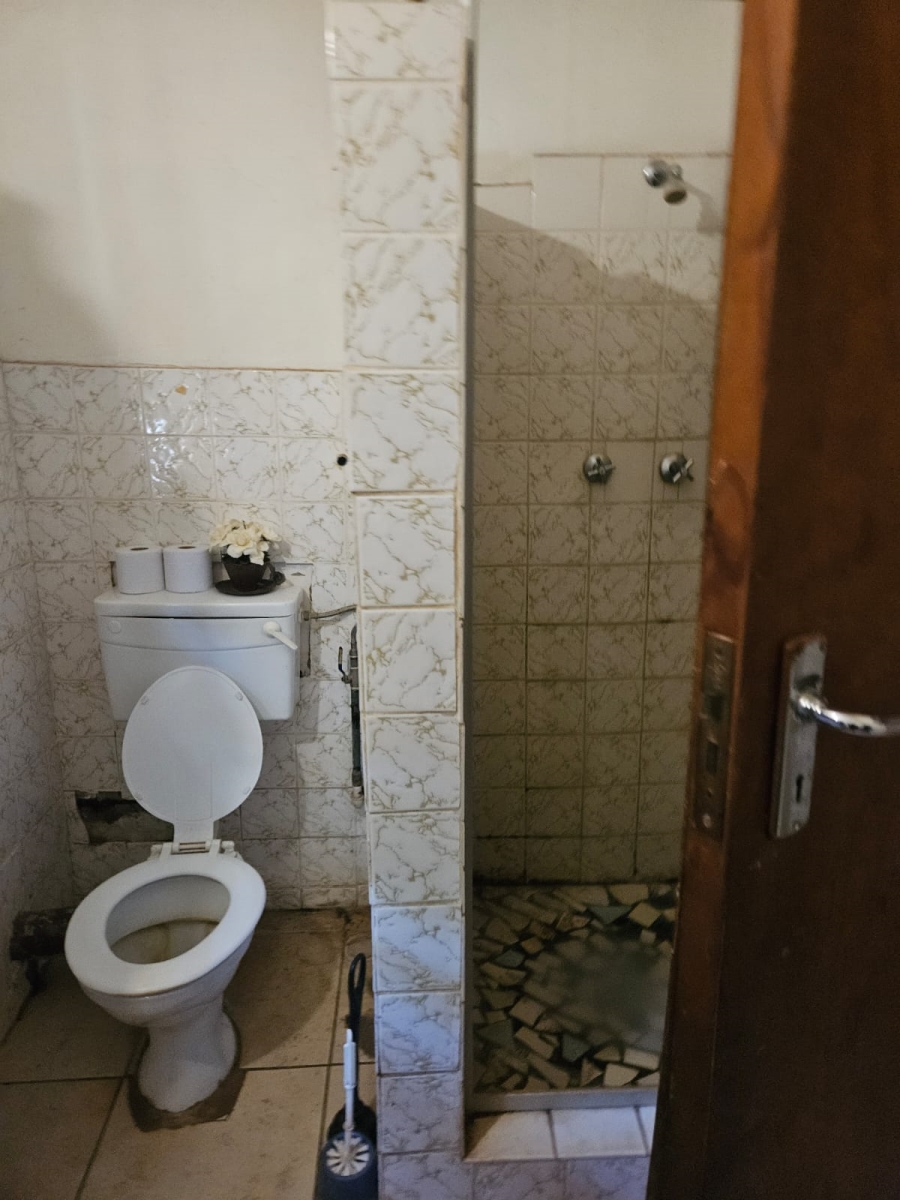 14 Bedroom Property for Sale in Vissershoek AH Gauteng