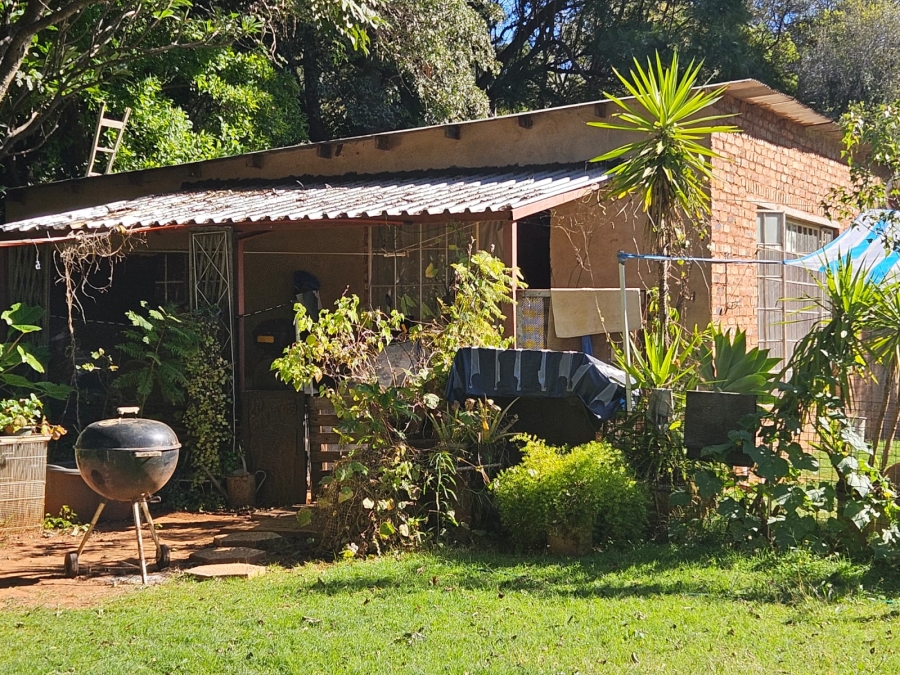 14 Bedroom Property for Sale in Vissershoek AH Gauteng