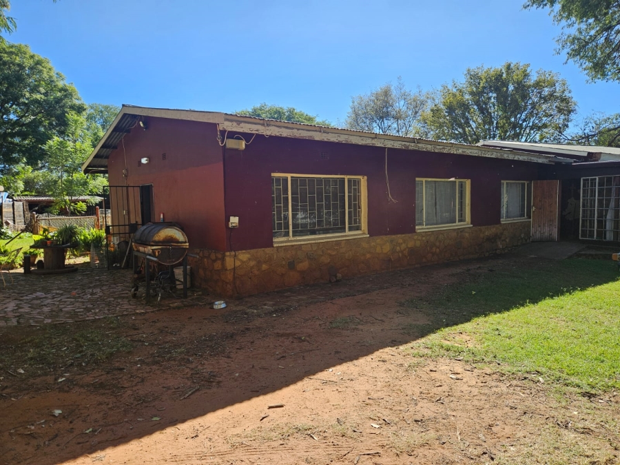 14 Bedroom Property for Sale in Vissershoek AH Gauteng