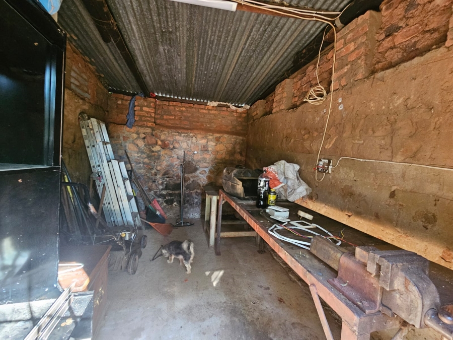 14 Bedroom Property for Sale in Vissershoek AH Gauteng