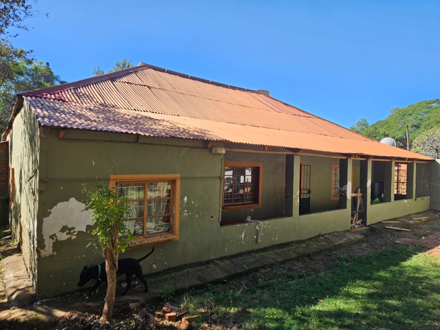 14 Bedroom Property for Sale in Vissershoek AH Gauteng