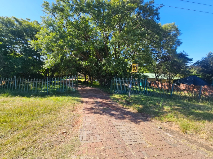14 Bedroom Property for Sale in Vissershoek AH Gauteng
