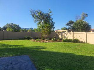 To Let 3 Bedroom Property for Rent in Eldo Lakes Estate Gauteng