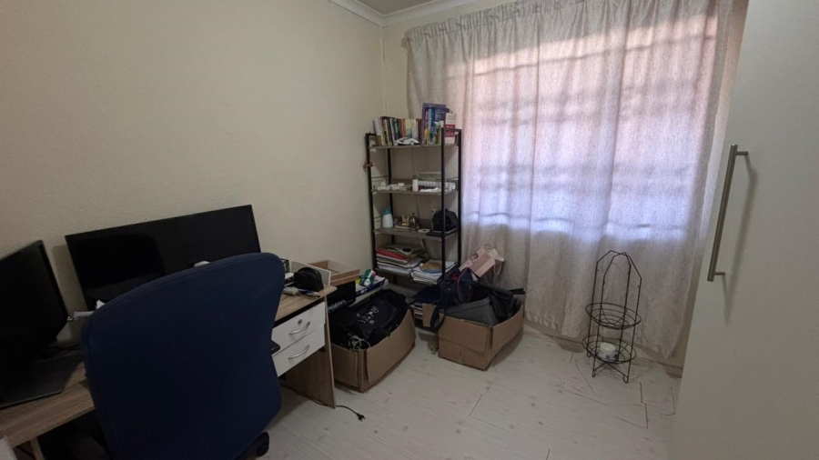 2 Bedroom Property for Sale in Windmill Park Gauteng