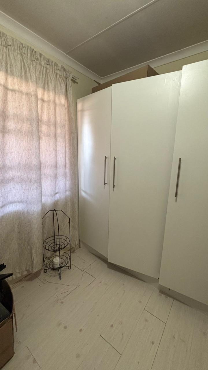 2 Bedroom Property for Sale in Windmill Park Gauteng