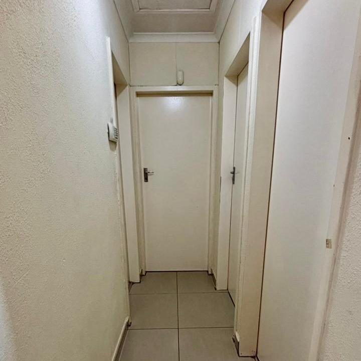 2 Bedroom Property for Sale in Windmill Park Gauteng