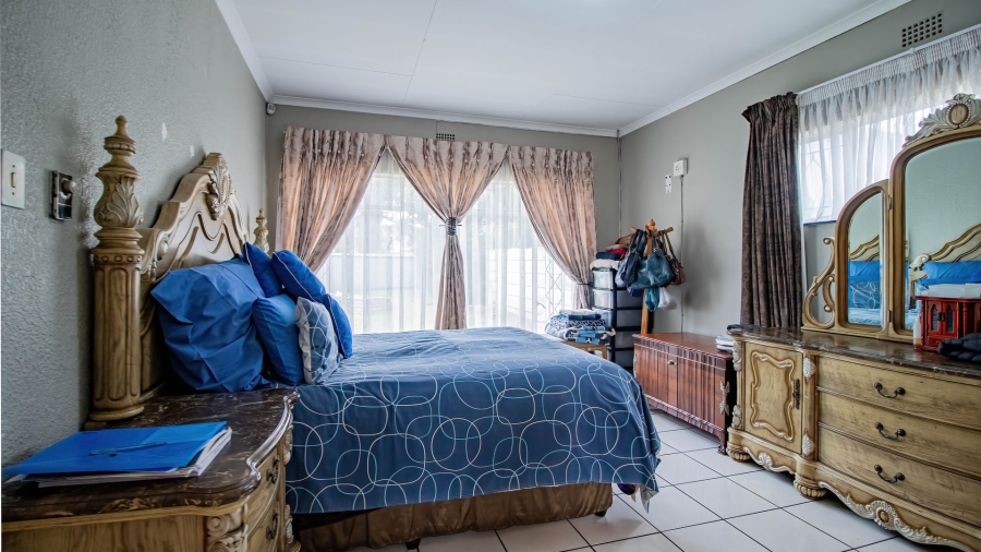 4 Bedroom Property for Sale in Freeway Park Gauteng