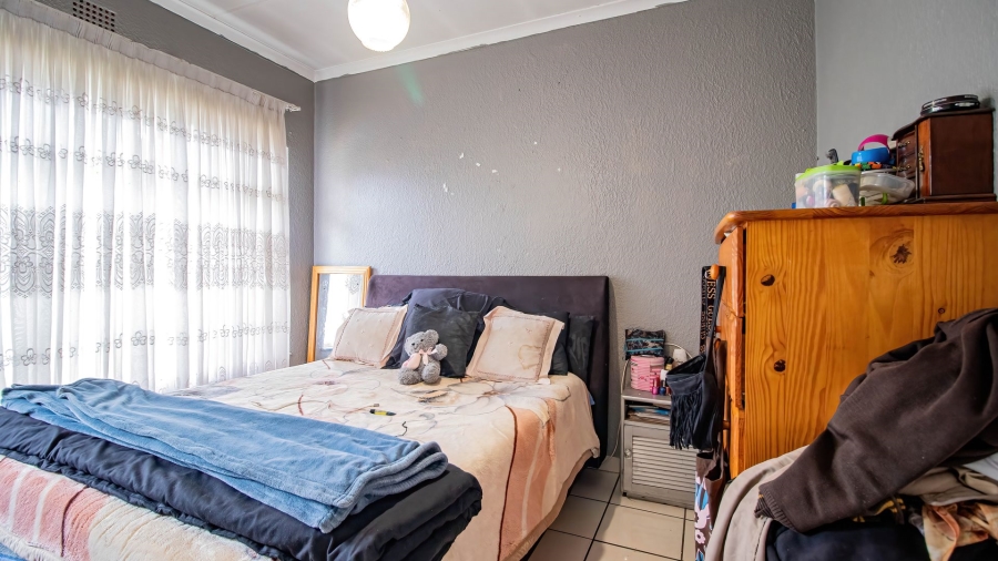 4 Bedroom Property for Sale in Freeway Park Gauteng
