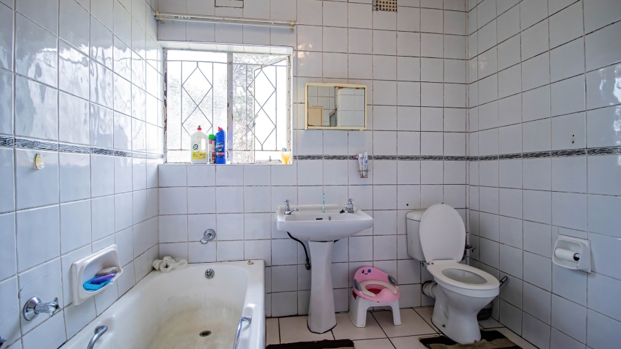 4 Bedroom Property for Sale in Freeway Park Gauteng
