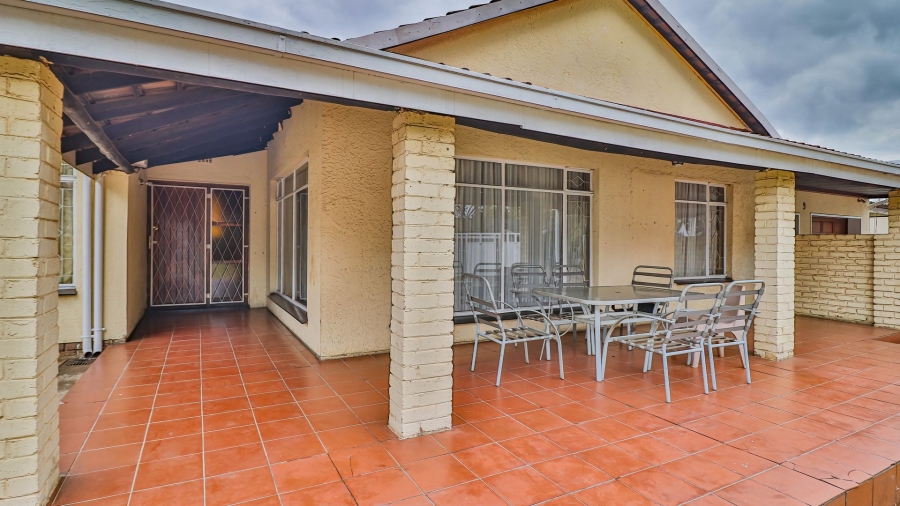 4 Bedroom Property for Sale in Freeway Park Gauteng