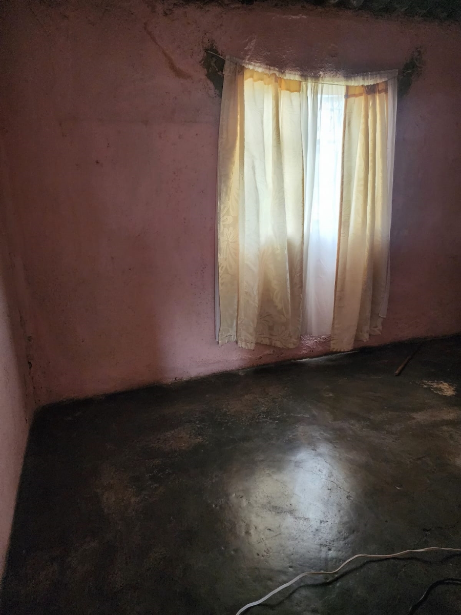 2 Bedroom Property for Sale in Daveyton Gauteng