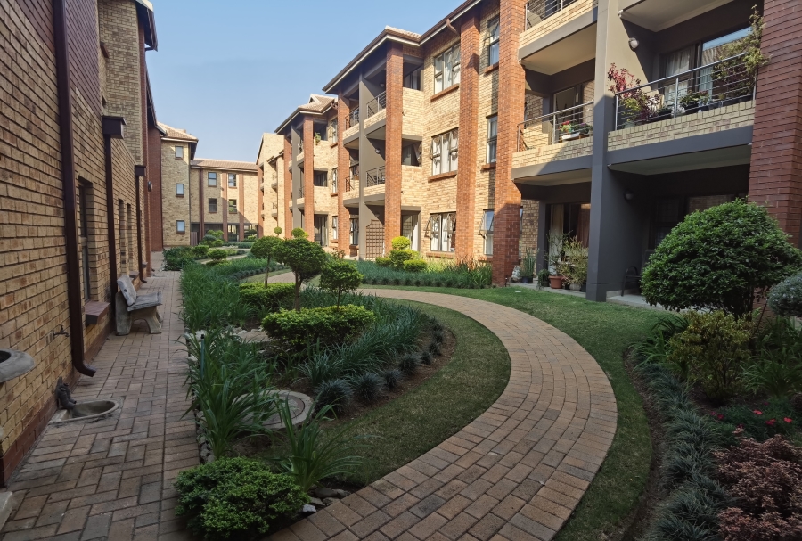 1 Bedroom Property for Sale in Equestria Gauteng