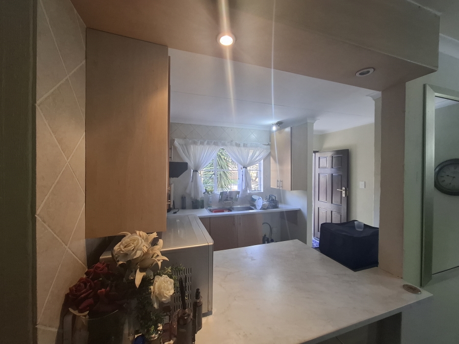 3 Bedroom Property for Sale in Faerie Glen Gauteng