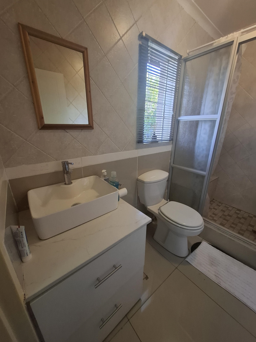 3 Bedroom Property for Sale in Faerie Glen Gauteng