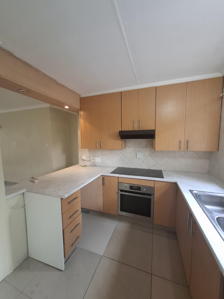 3 Bedroom Property for Sale in Faerie Glen Gauteng