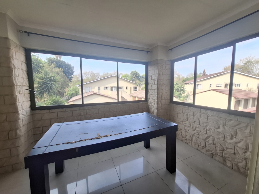 3 Bedroom Property for Sale in Faerie Glen Gauteng