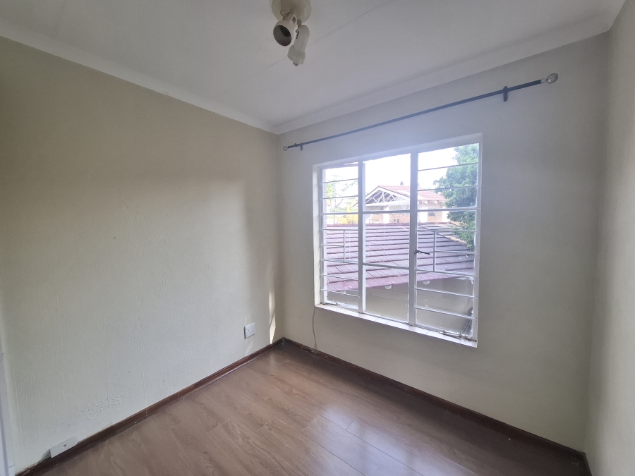 3 Bedroom Property for Sale in Faerie Glen Gauteng