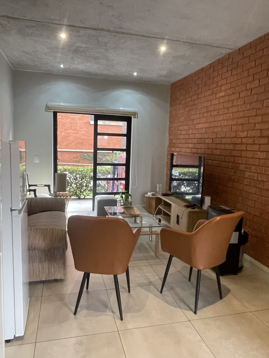 To Let 1 Bedroom Property for Rent in Melrose North Gauteng