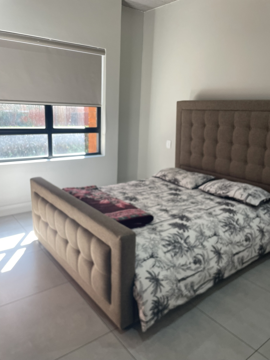 To Let 1 Bedroom Property for Rent in Melrose North Gauteng