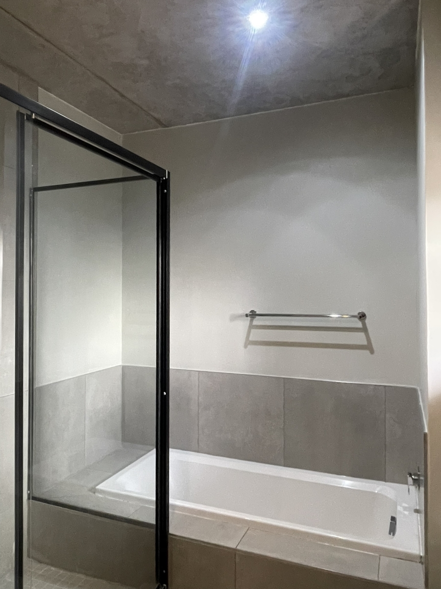 To Let 1 Bedroom Property for Rent in Melrose North Gauteng