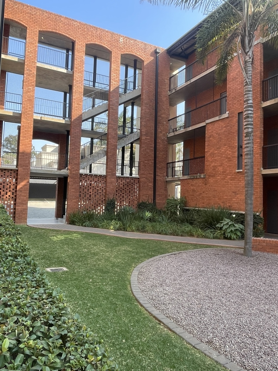 To Let 1 Bedroom Property for Rent in Melrose North Gauteng