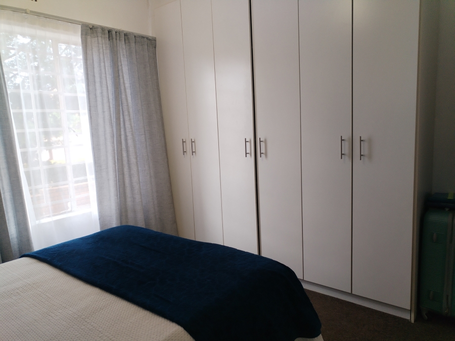 To Let 2 Bedroom Property for Rent in Strubensvallei Gauteng