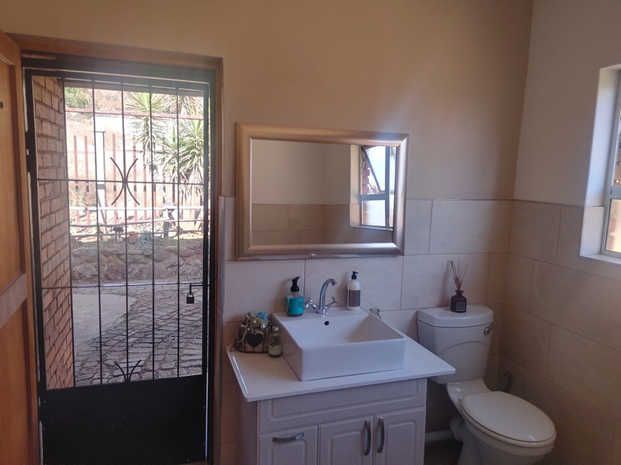 3 Bedroom Property for Sale in Vaaloewer Gauteng