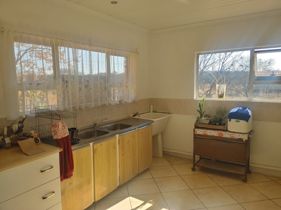 3 Bedroom Property for Sale in Vaaloewer Gauteng