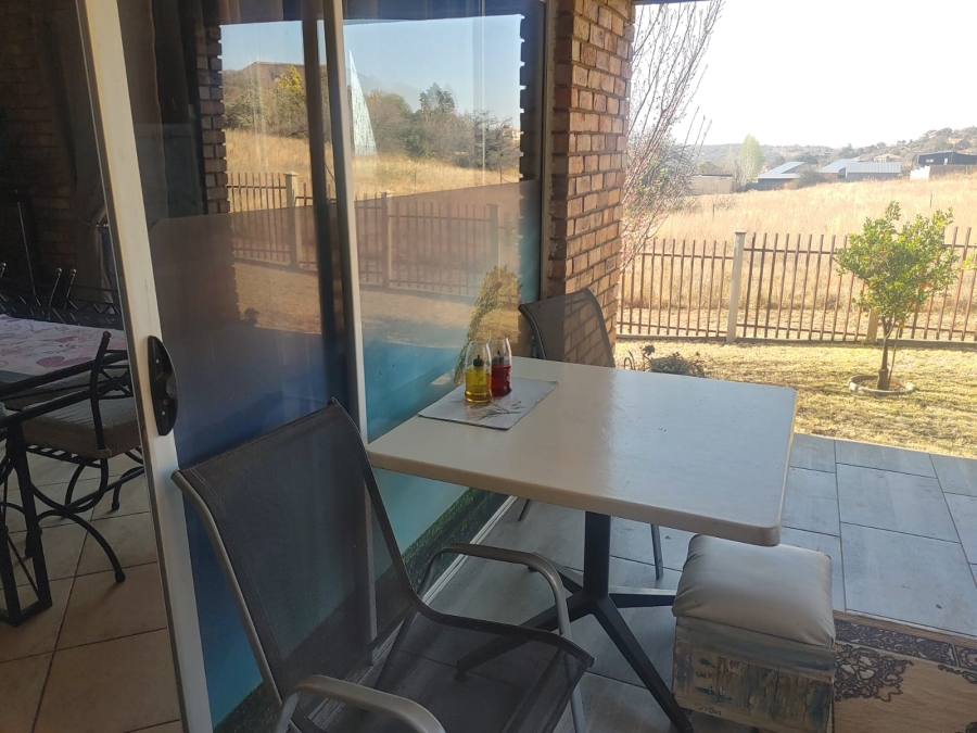 3 Bedroom Property for Sale in Vaaloewer Gauteng