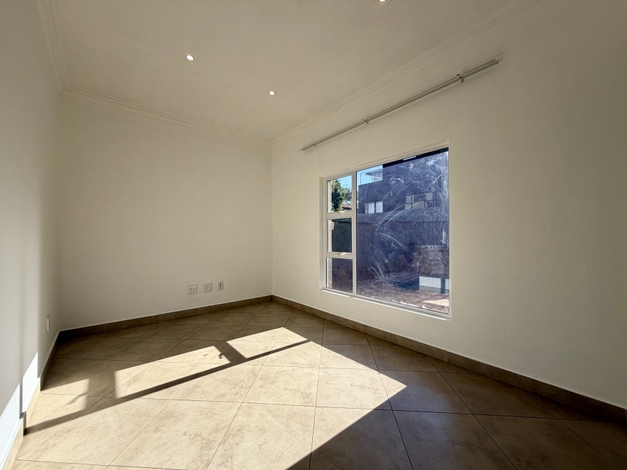4 Bedroom Property for Sale in Ebotse Golf Estate Gauteng