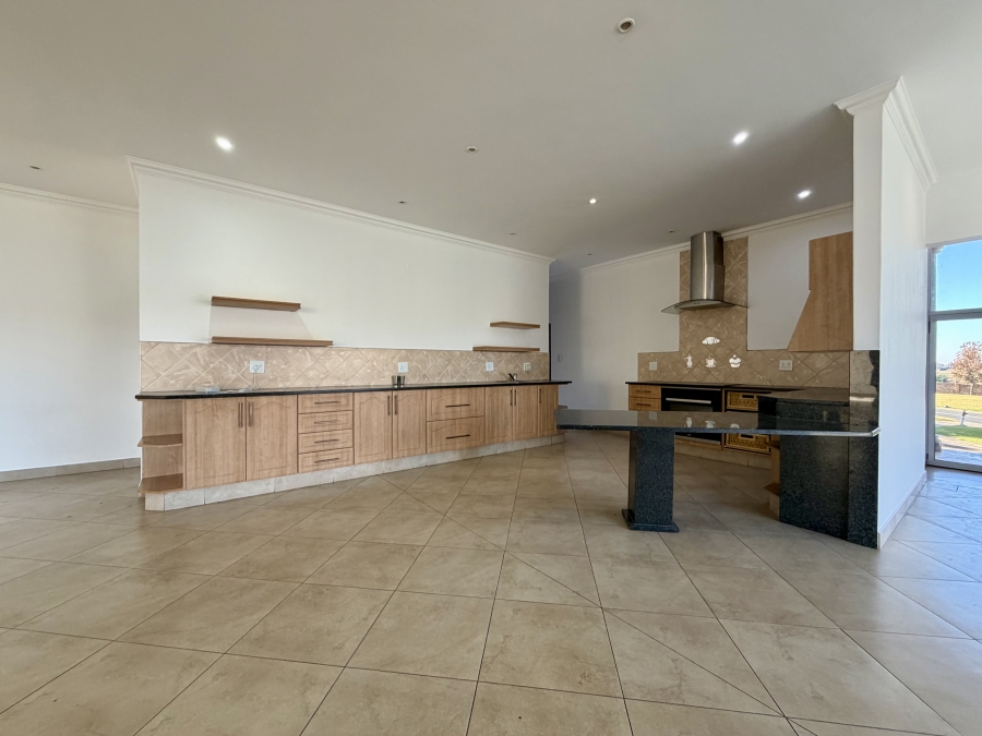 4 Bedroom Property for Sale in Ebotse Golf Estate Gauteng