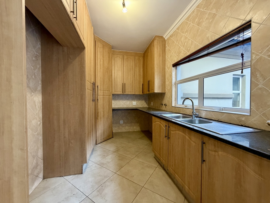 4 Bedroom Property for Sale in Ebotse Golf Estate Gauteng