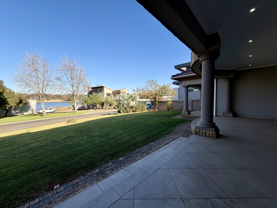 4 Bedroom Property for Sale in Ebotse Golf Estate Gauteng